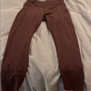 Lululemon in movement tight 25” everlux